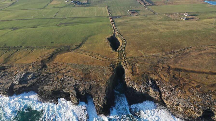 Mull Head and The Gloup