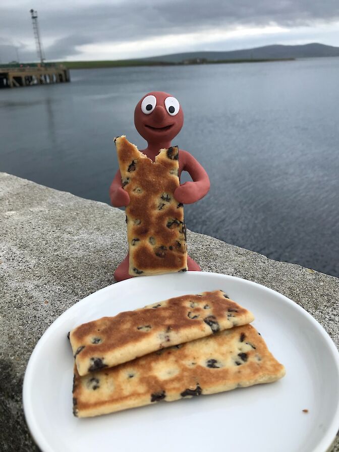 Enjoying a fatty cuttie in Stromness