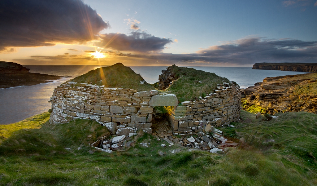 The Broch of Borwick on the west coast of the Orkney mainland - image by Pawel Kuzma