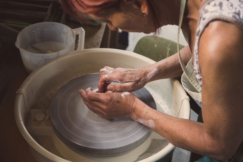 Elaine Henderson at work in her Stromness studio