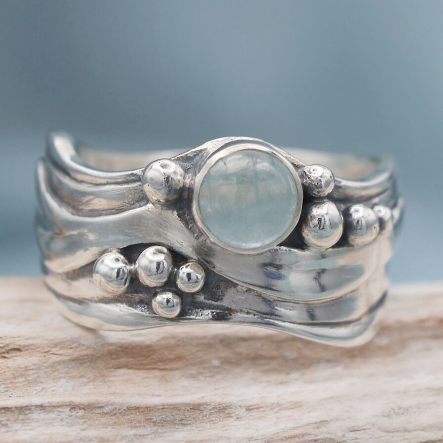 Broad Wave Ring Topaz Aquamarine